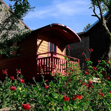 La Chouette Roulotte 아파트