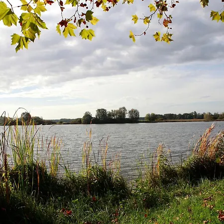 La Chouette Roulotte 아파트